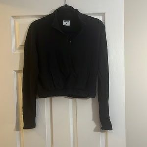 Cropped gym-shark quarter zip